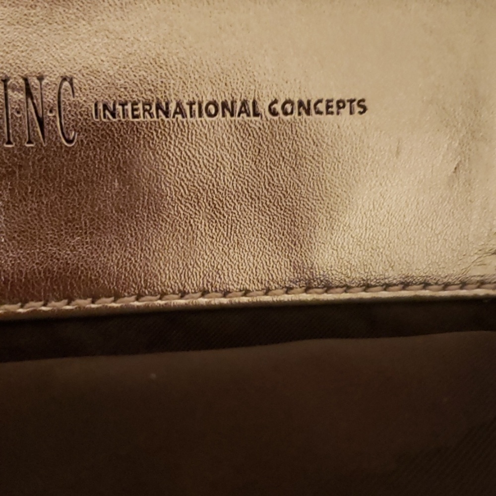 INC clutch - Picture 3 of 3